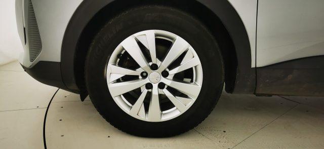 PEUGEOT 5008 BlueHDi 130 S&S EAT8 Active Business