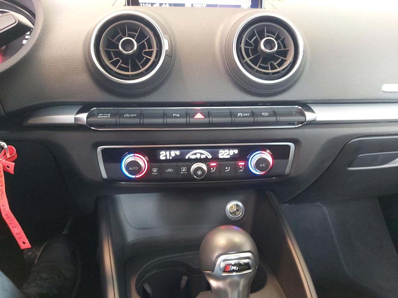 Audi A3 SPB 30 TFSI Business
