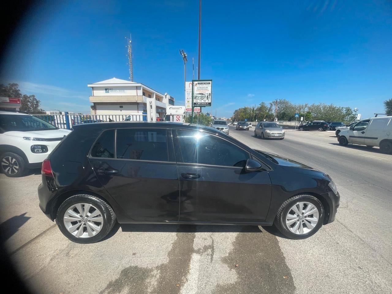 Volkswagen Golf 1.6 TDI DSG 5p. Comfortline BlueMotion Technology