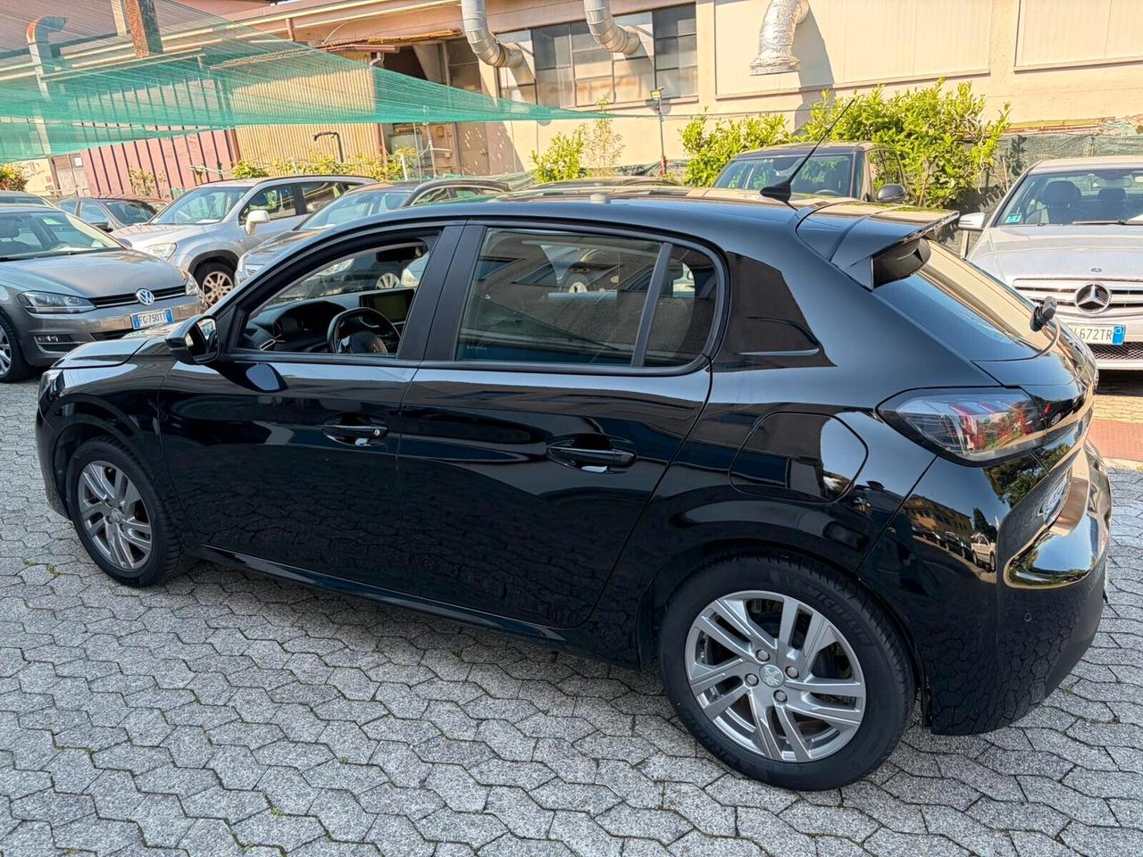 Peugeot 208 PureTech 75 Stop&Start 5 porte Like