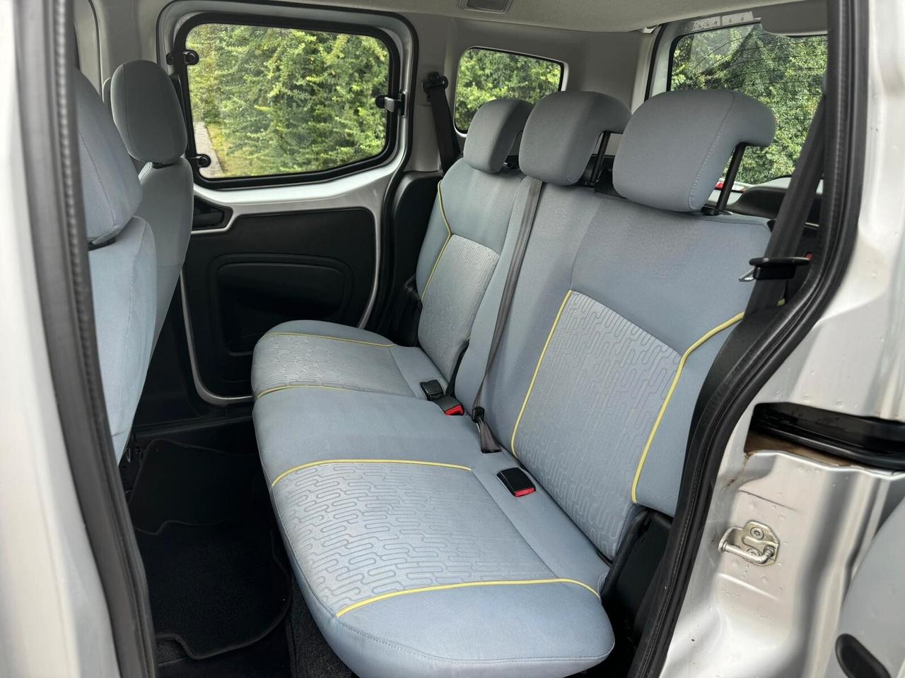 Peugeot Bipper Tepee 1.3 HDi 75 FAP Outdoor -gancio traino