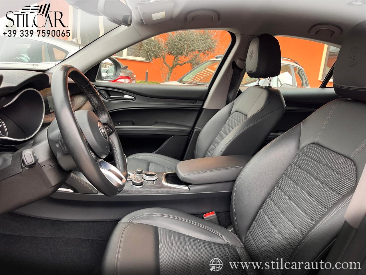 Alfa Romeo Stelvio 2.2 Turbodiesel 190CV AT8 RWD Executive