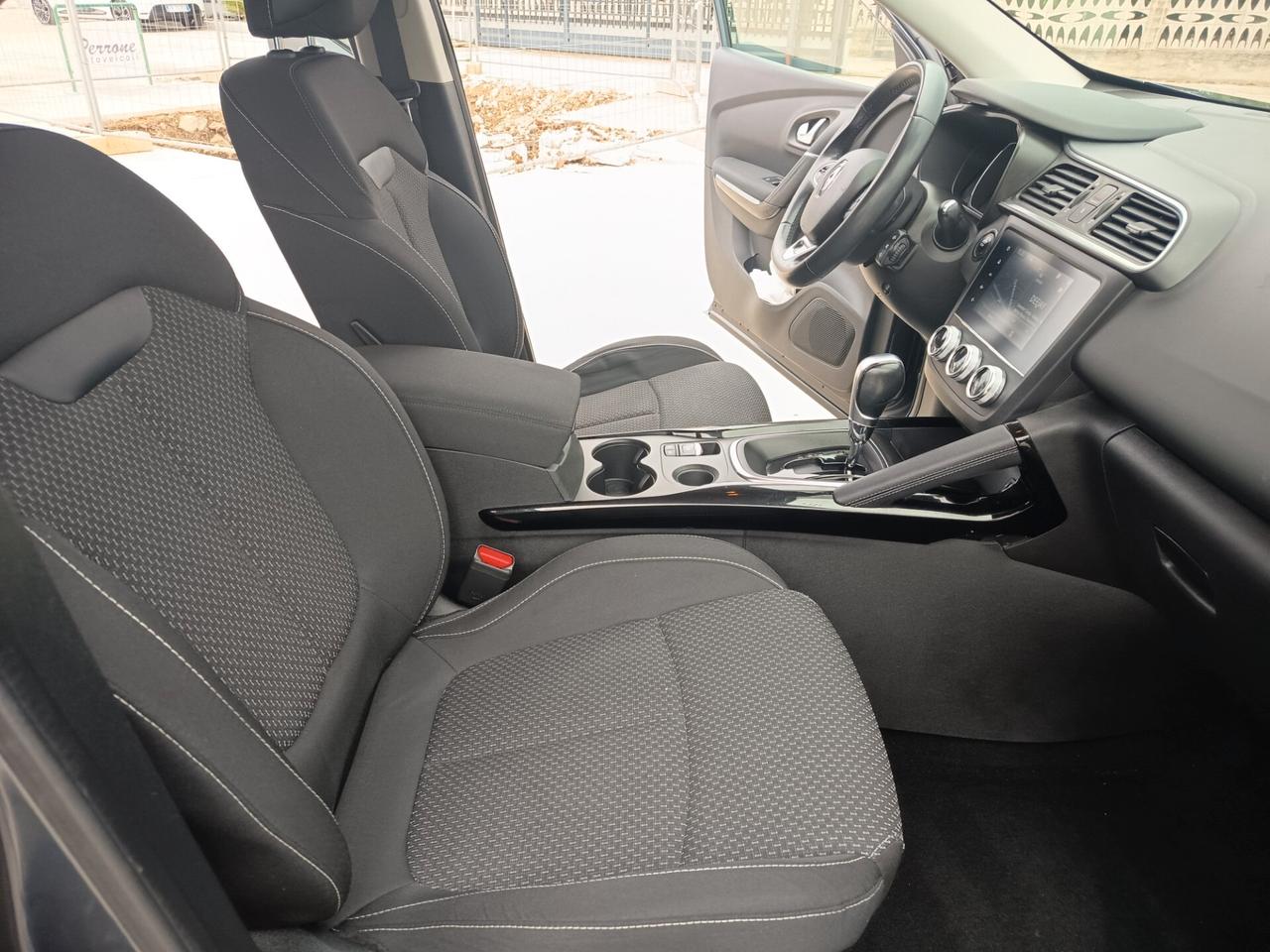 Renault Kadjar Blue dCi 8V 115CV EDC Autocarro 5 posti