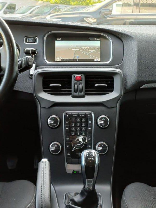Volvo V40 Cross Country 1.6 d2 Kinetic GARANZIA - 1°PROP