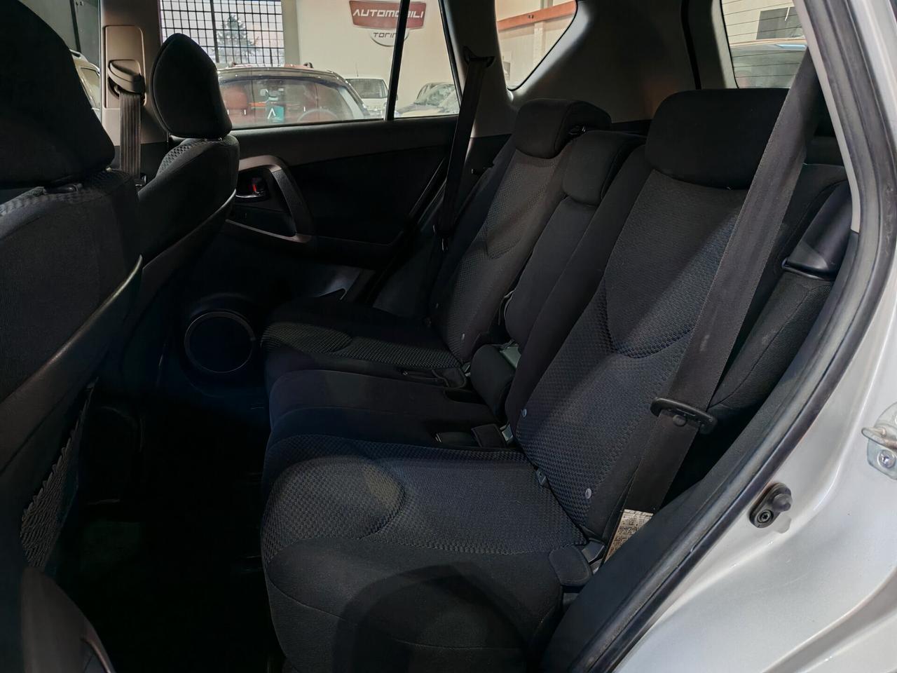 Toyota RAV 4 2.2 D-4D 136 CV Luxury