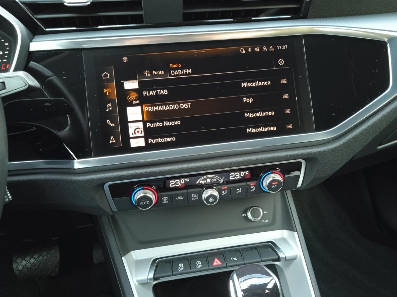 Audi Q3 35 TDI S tronic line edition black