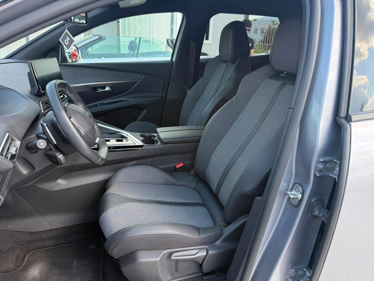 Peugeot 3008 1.5 BLUEHDI 130CV EAT8 ALLURE PACK