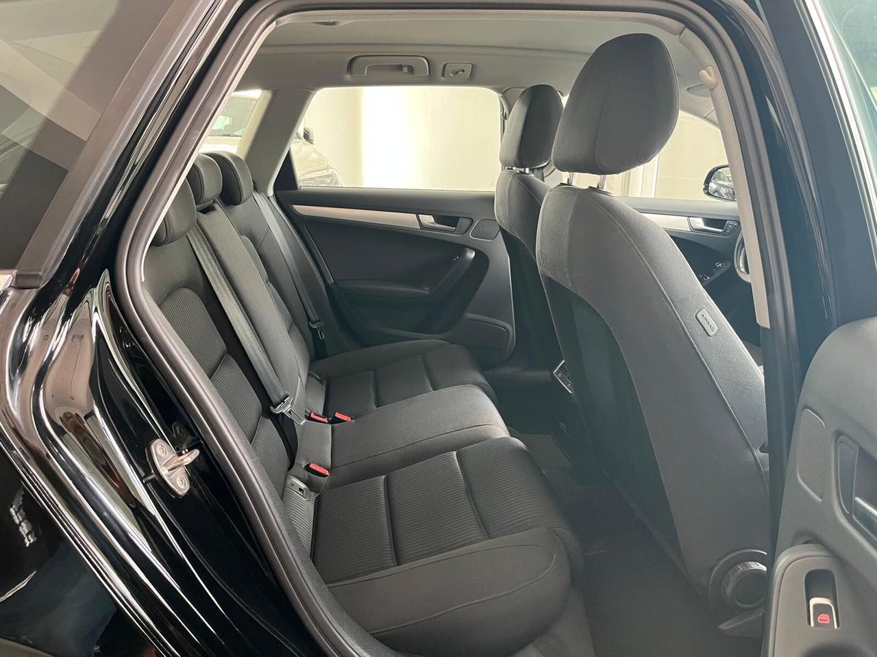 Audi A4 2.0 TDI 120 CV S-Line