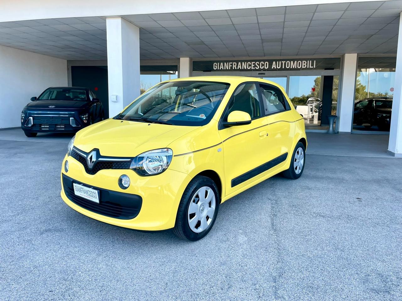 Renault Twingo TCe 90cv EDC Lovely