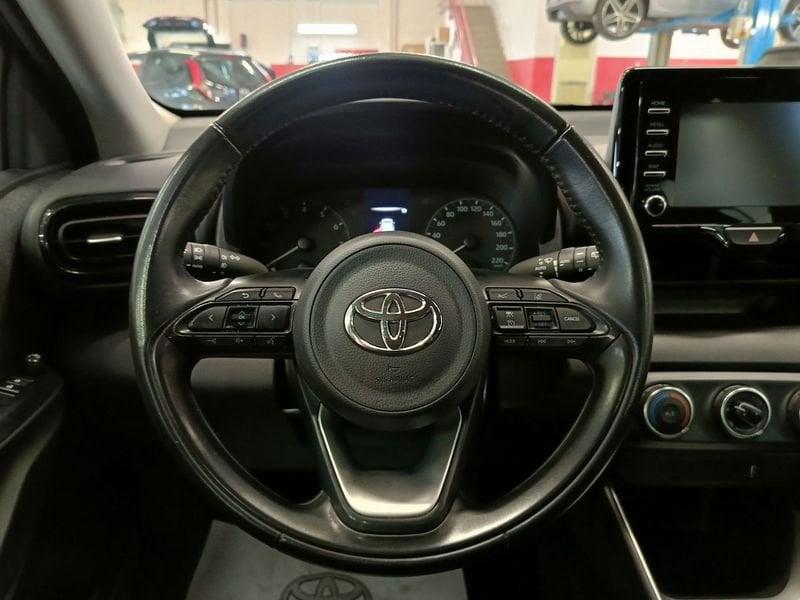 Toyota Yaris 1.0 5 porte Active NEOPATENTATI