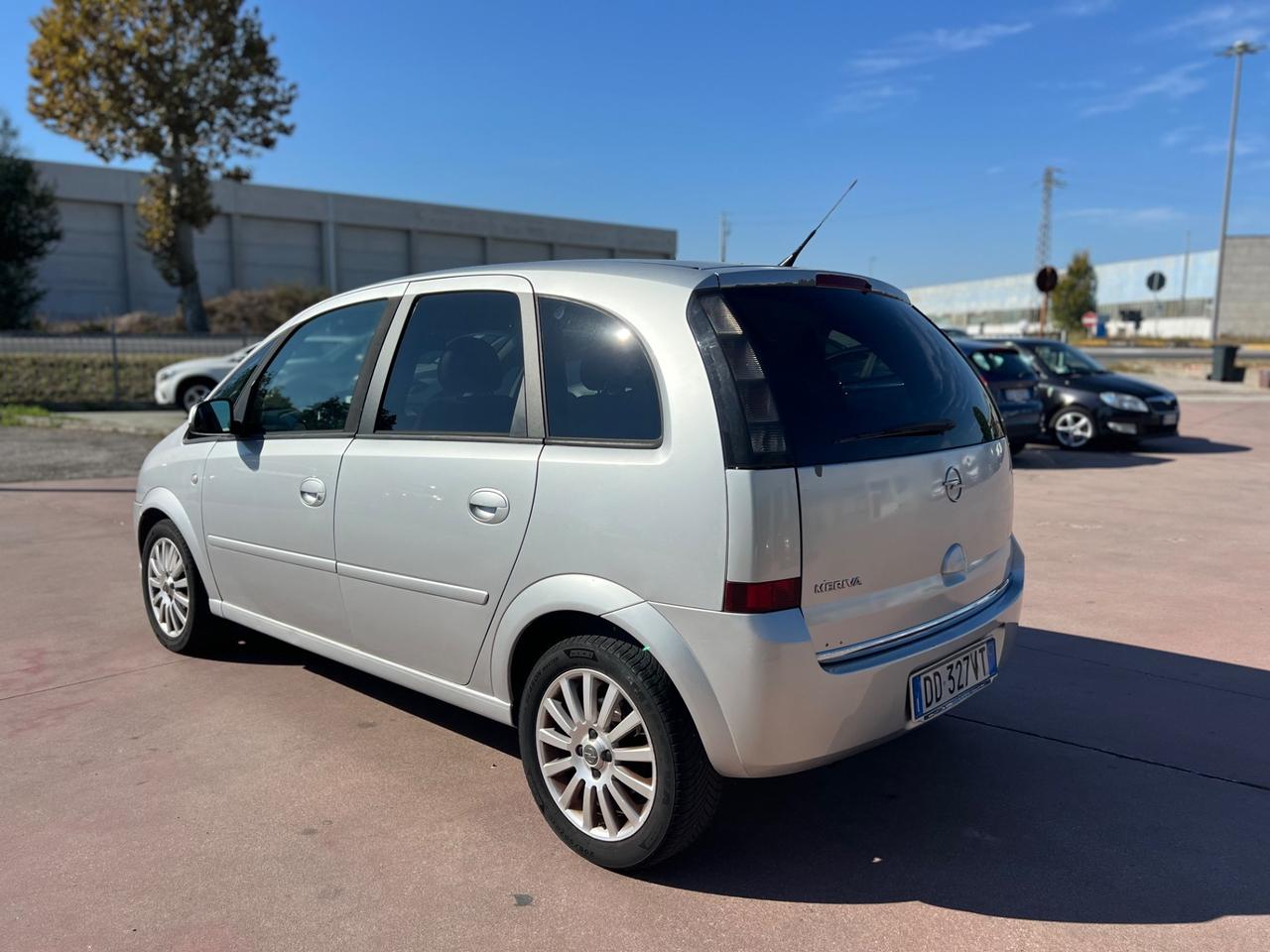 Opel Meriva 1.4 16V Enjoy