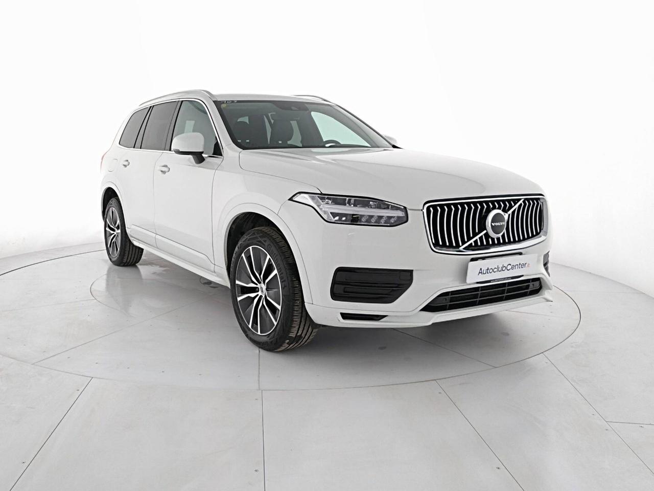 Volvo XC90 2.0 b5 Momentum Pro awd