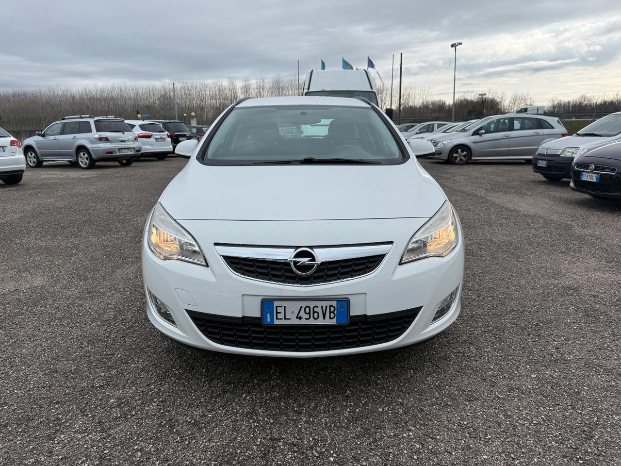 Opel Astra 1.4 Turbo 140CV Sports Tourer GPL Tech Cosmo