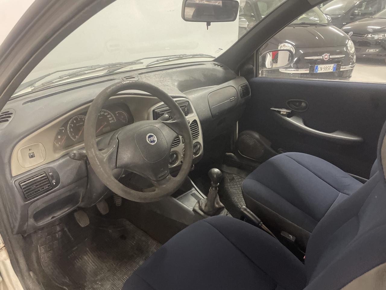 Fiat Strada 1.9 JTD Pick-up cabina lunga