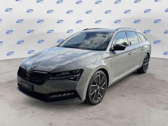 Skoda Superb Wagon 2.0 tdi evo Sportline 150cv dsg