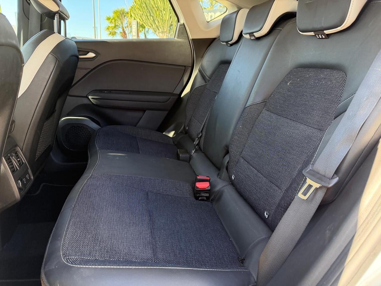 Renault Captur Mild Hybrid 140 CV Techno