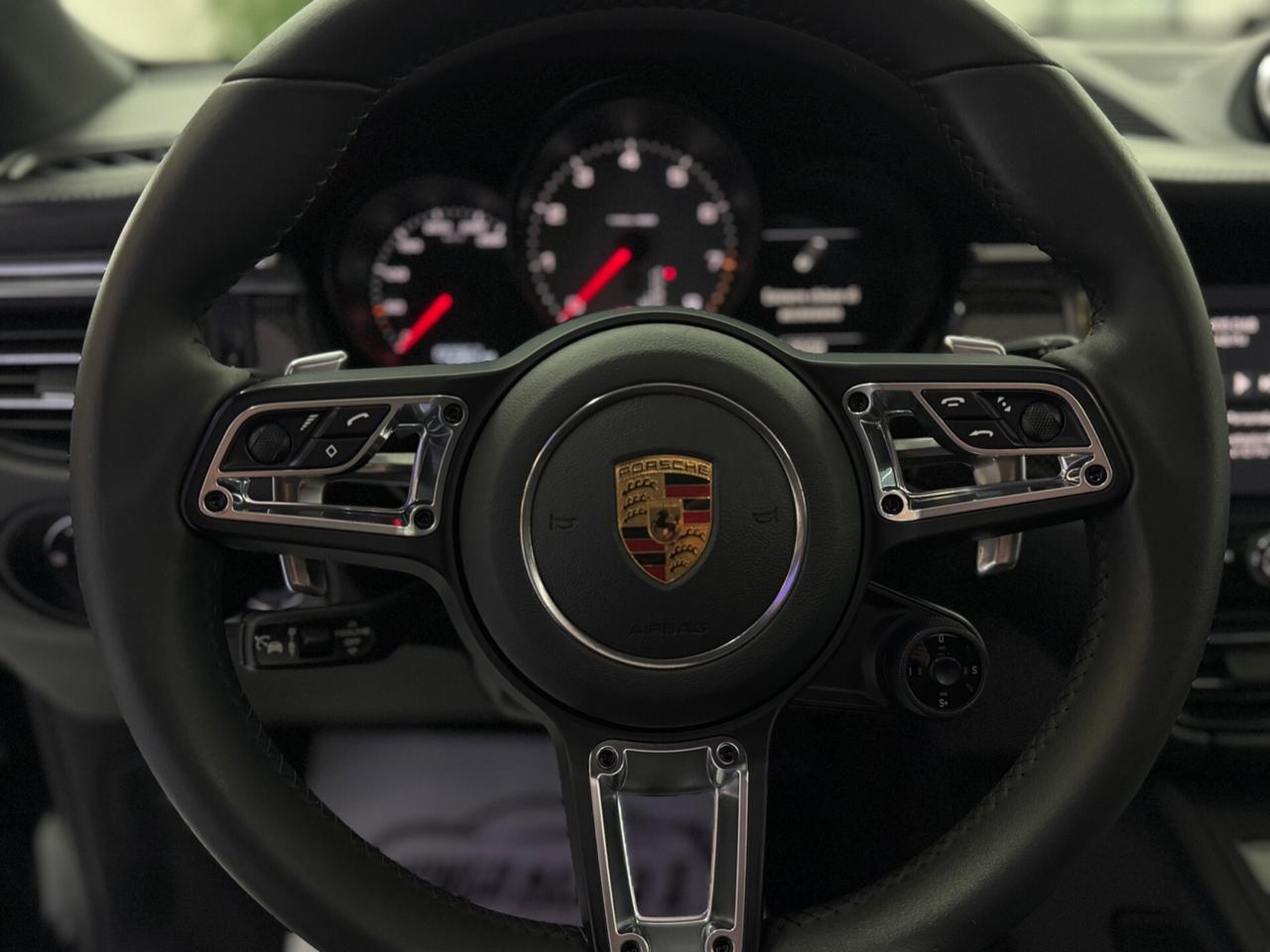 Porsche Macan 3.0S Total Black Iper Full