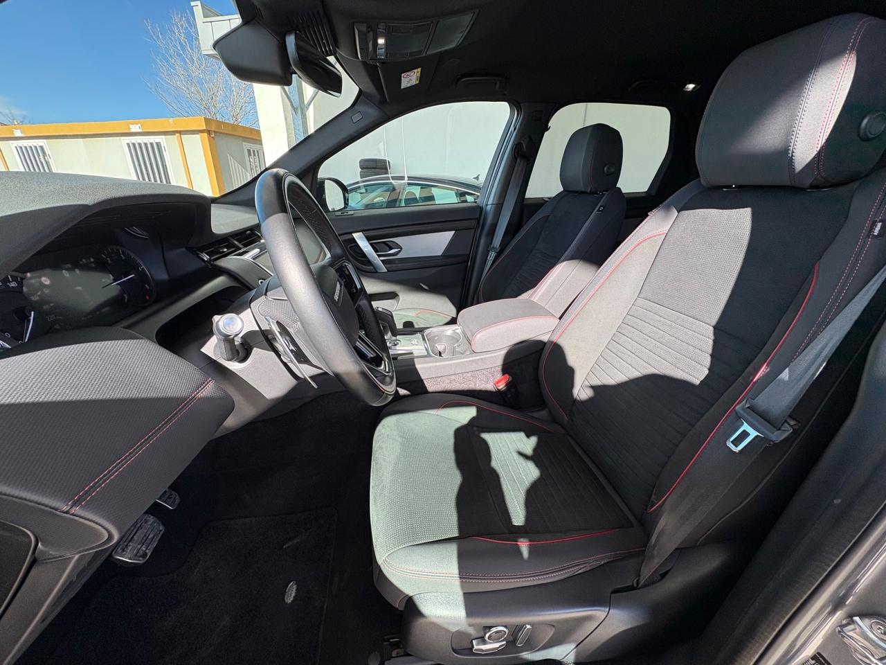 Land Rover Discovery Sport 2.0 eD4 163 CV 2WD R-Dynamic SE