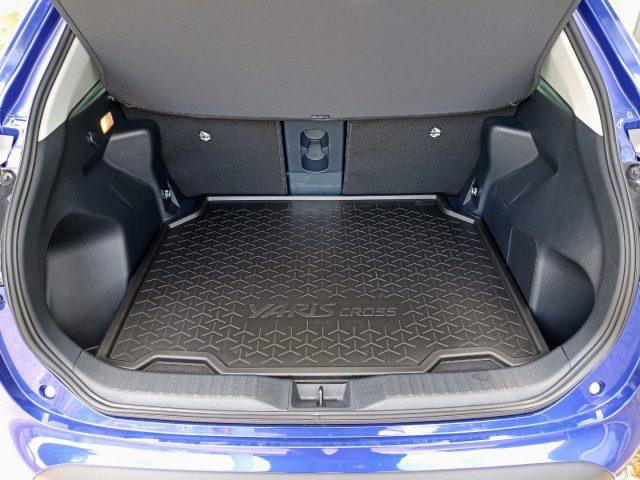 TOYOTA Yaris Cross 1.5 Hybrid Lounge