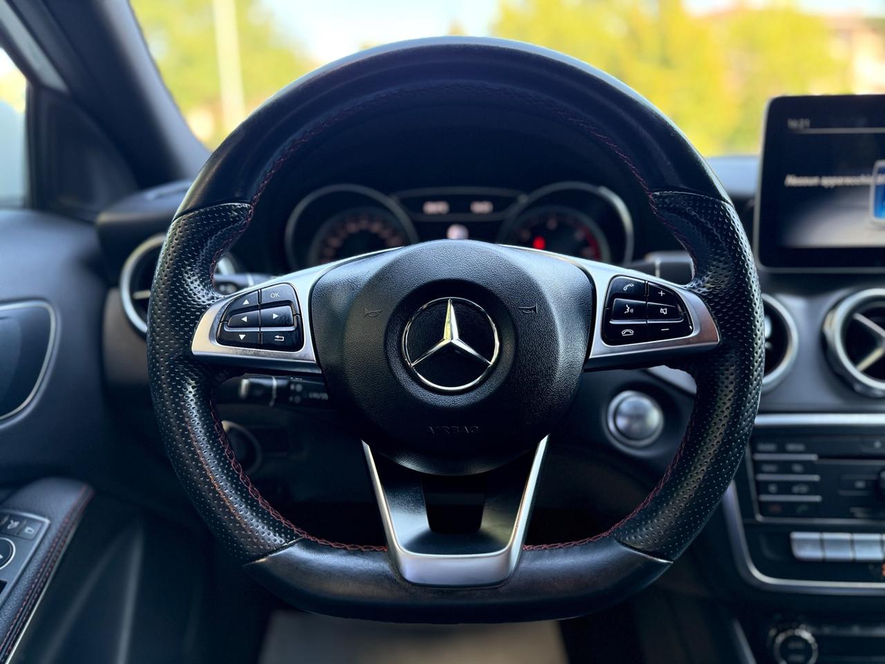 Mercedes-benz GLA 200 d Automatic 4Matic Premium