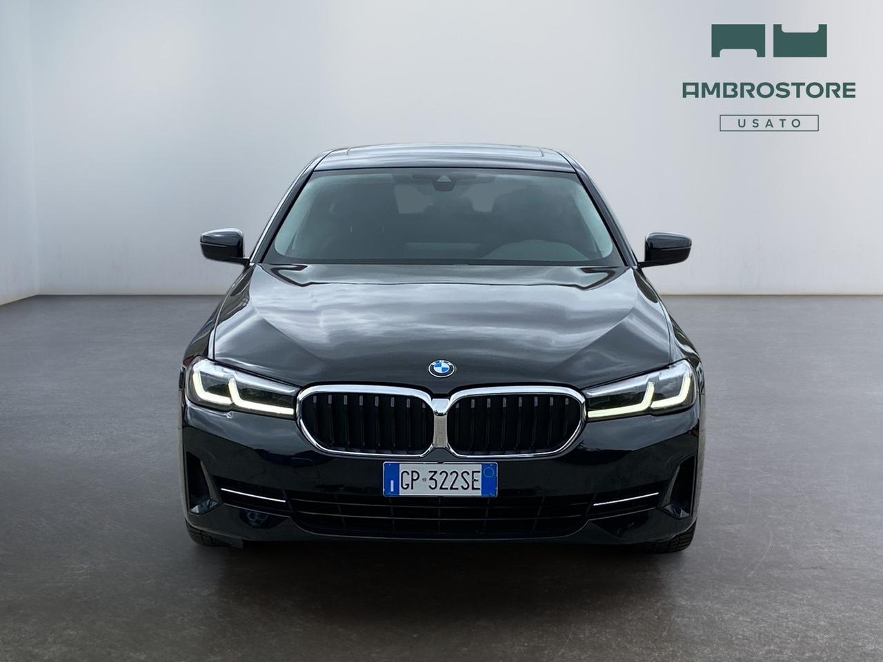 BMW Serie 5 G31 2020 Touring LCI - 520d Touring mhev 48V Luxury auto