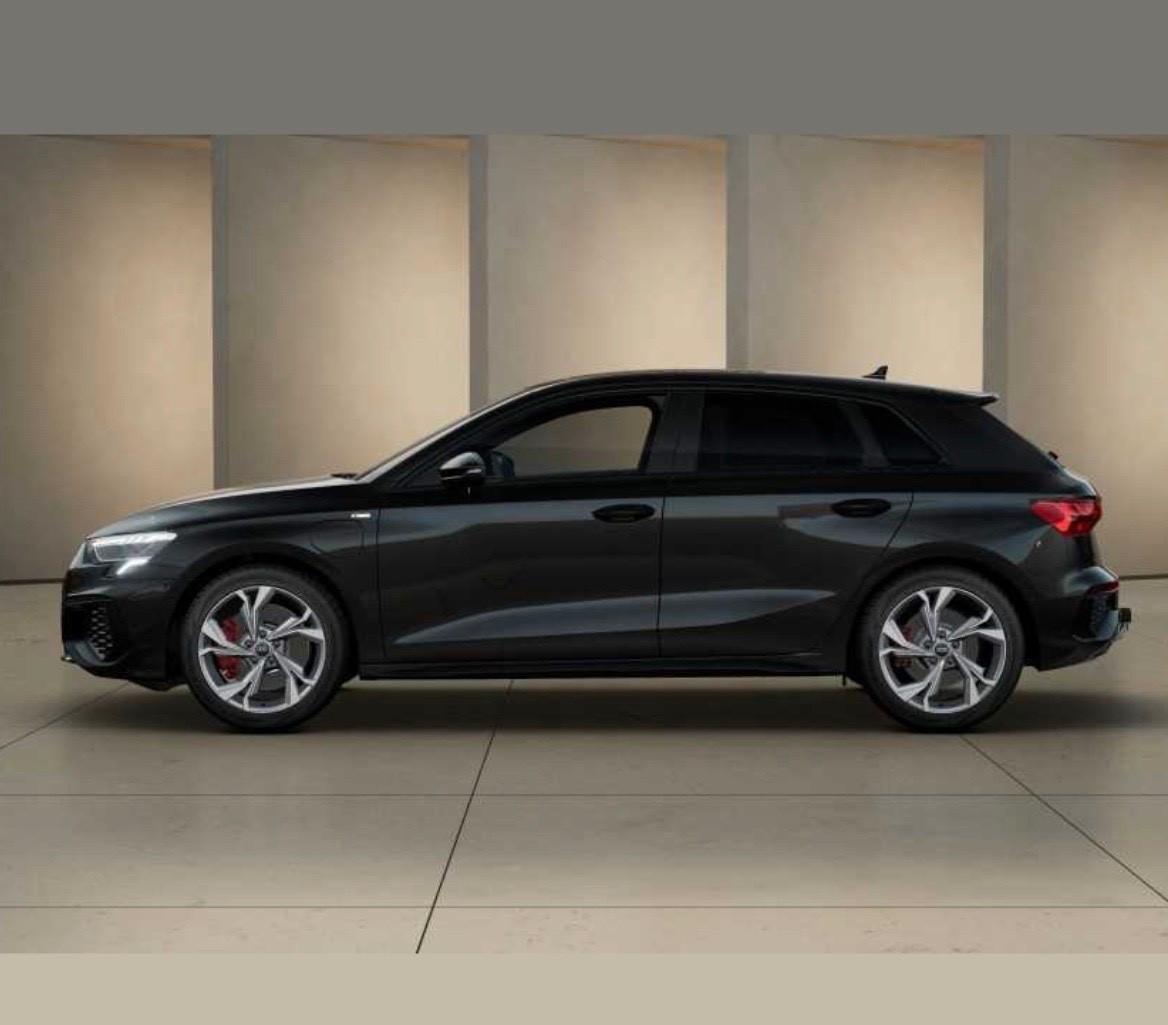 Audi A3 45 S line - 245CV - 523€ al mese