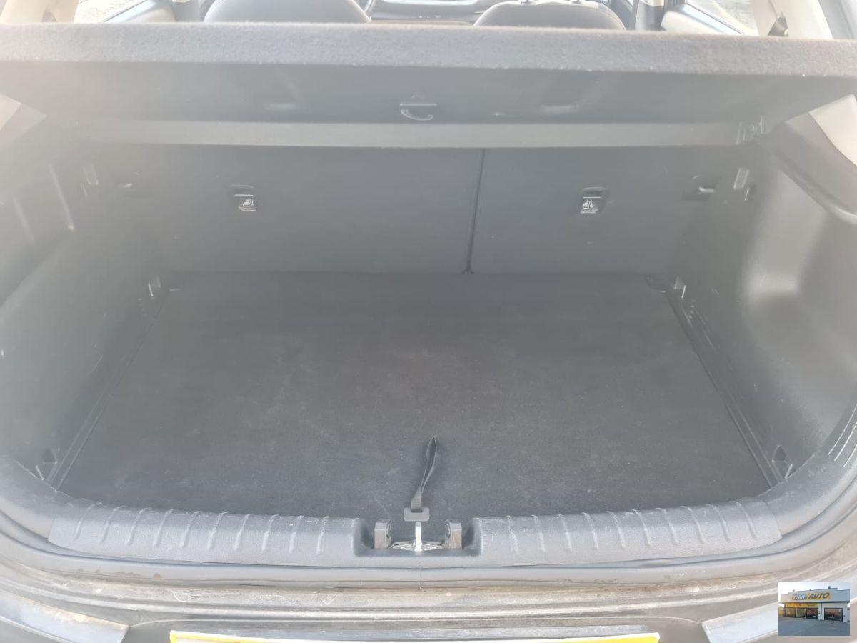 KIA Stonic 1.2 Benzina-Neopatentati-Anno 2022