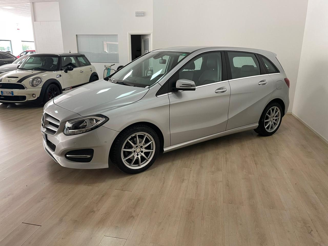 Mercedes-benz B 180 B 180 d Sport
