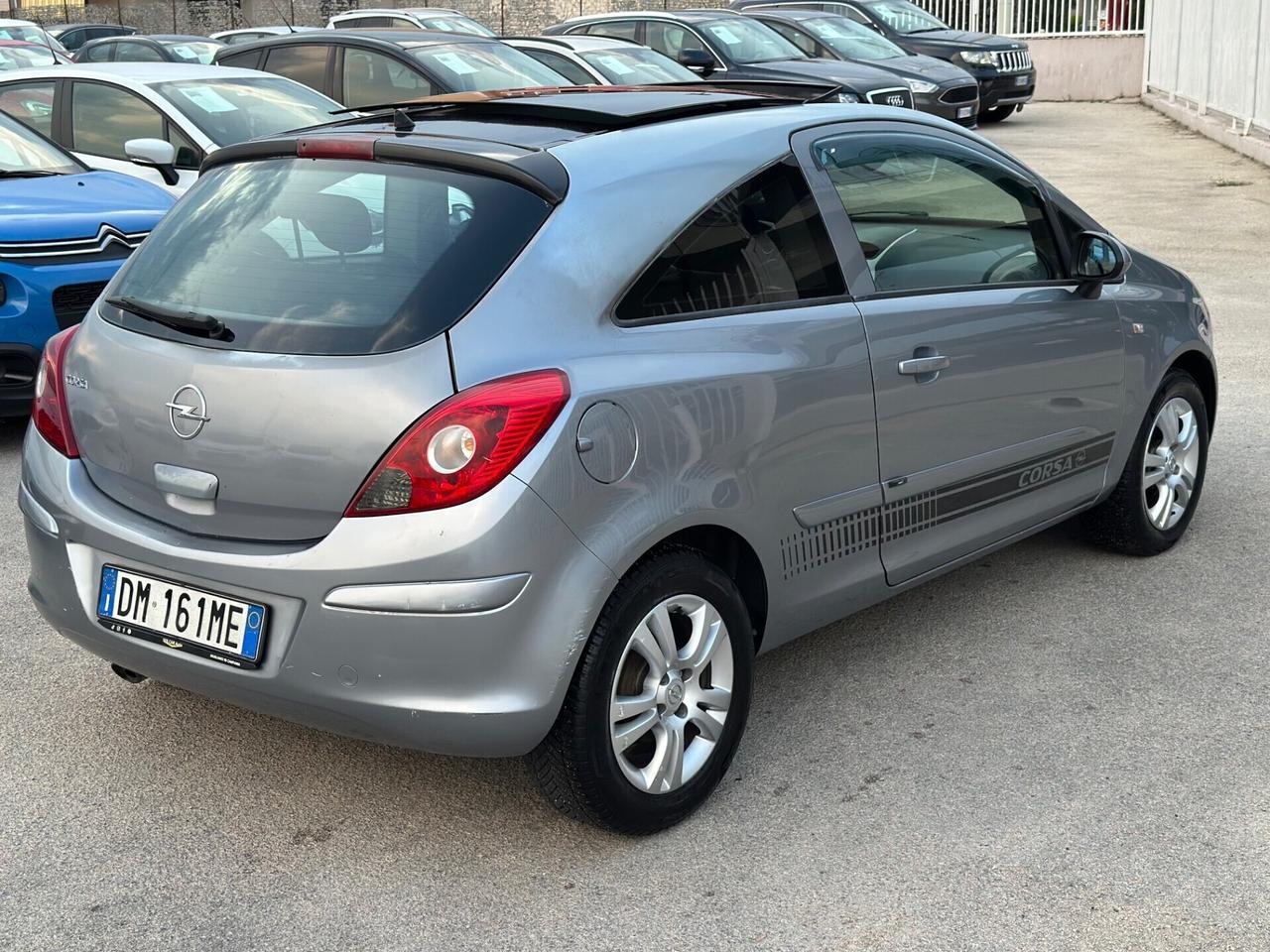 Opel Corsa 2007 1.0 12V 3 porte Enjoy TETTO APRIBI