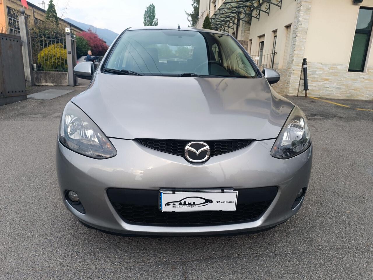 Mazda 2 1.3 75CV TRENDY CERCHI LEGA COMANDI AL VOLANTE