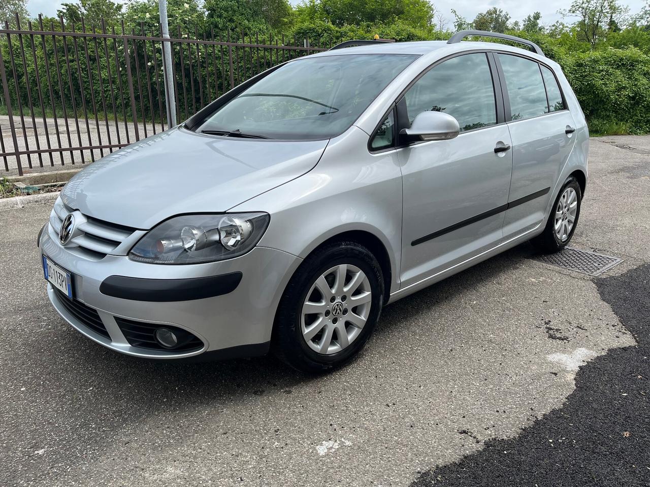 Volkswagen Golf Plus Golf 1.6 5p. GPL