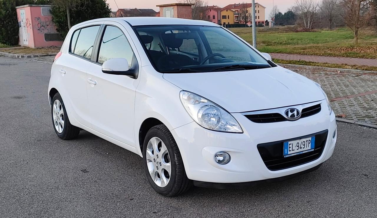 Hyundai i20 1.2 5p. Sound Edition
