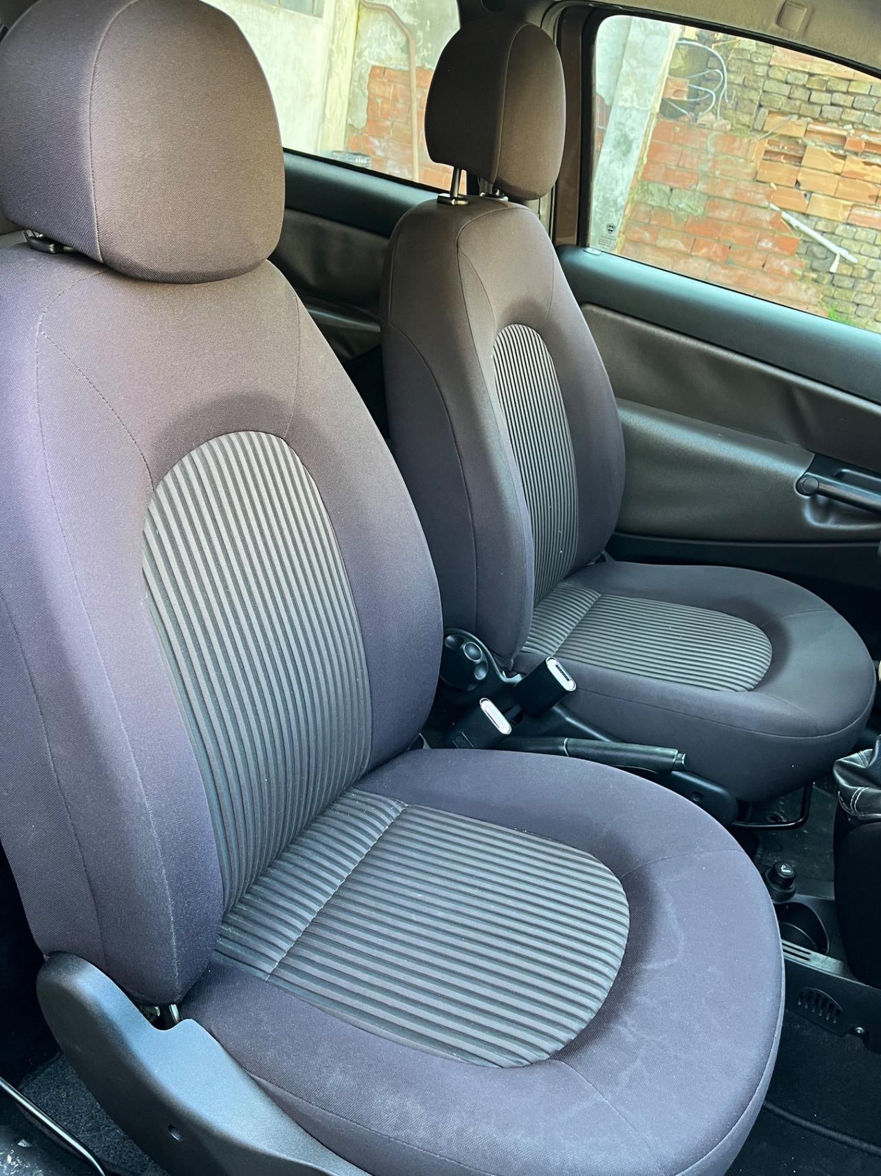 Lancia Ypsilon 1.2 Argento