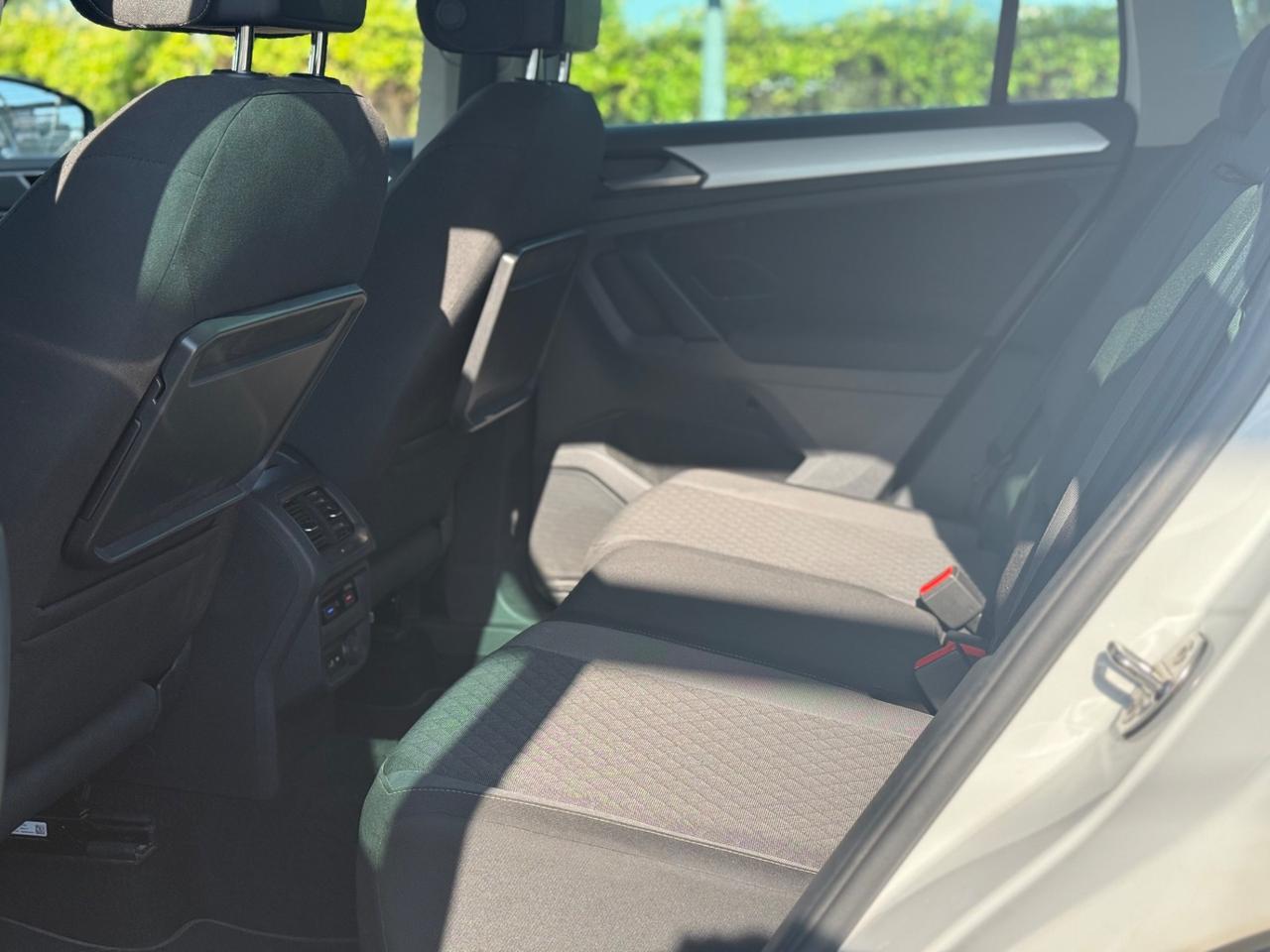 Volkswagen Tiguan 1.6 TDI SCR Sport BlueMotion Technology