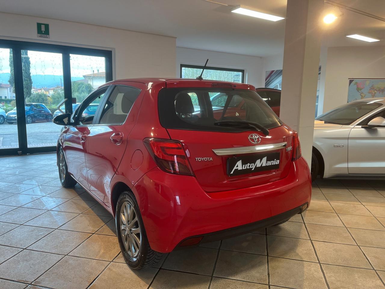 Toyota Yaris 1.0 5 porte Lounge