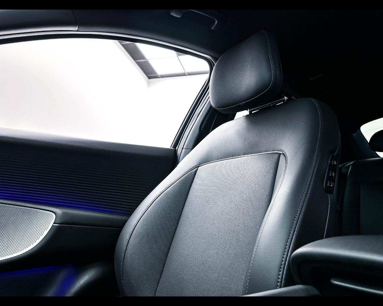 HYUNDAI Ioniq 6 - Ioniq 6 77.4 kWh AWD Evolution