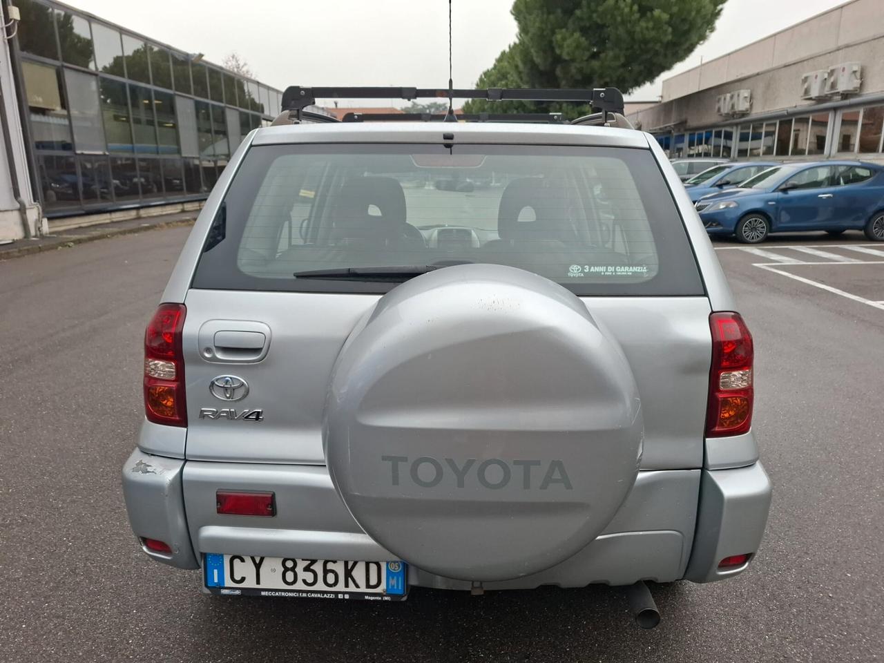 Toyota RAV 4 RAV4 2.0 Tdi D-4D cat 5 porte Sol