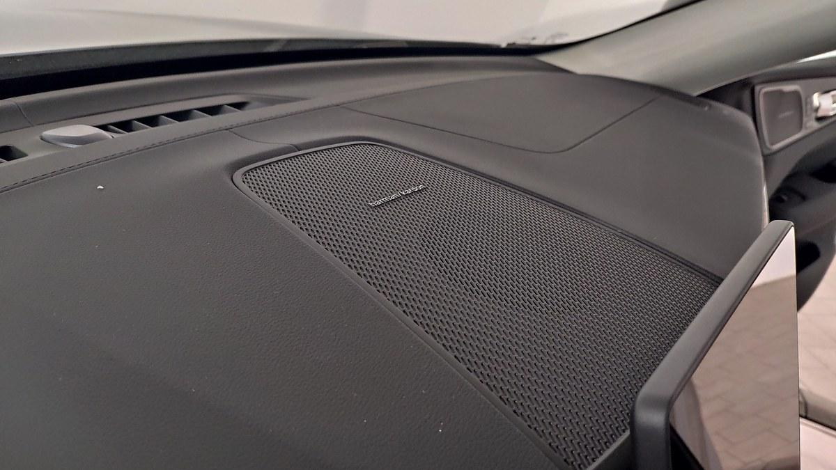 VOLVO Xc60 T6 Plug-In Hybrid Awd Automatico Ultra Dark