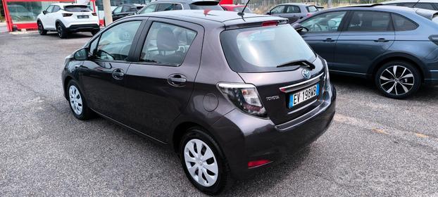 Toyota Yaris 1.5 Hybrid 5 porte Lounge CAMERA NAVI