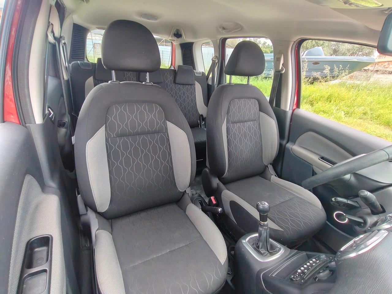 Citroen C3 Picasso 1.6 HDi 90 Exclusive 12M GARANZIA