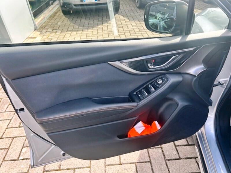 Subaru XV 1.6i Lineartronic Style Bi-fuel