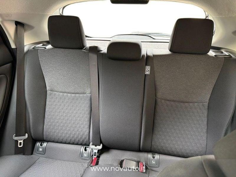 Toyota Yaris Hybrid Trend MY22