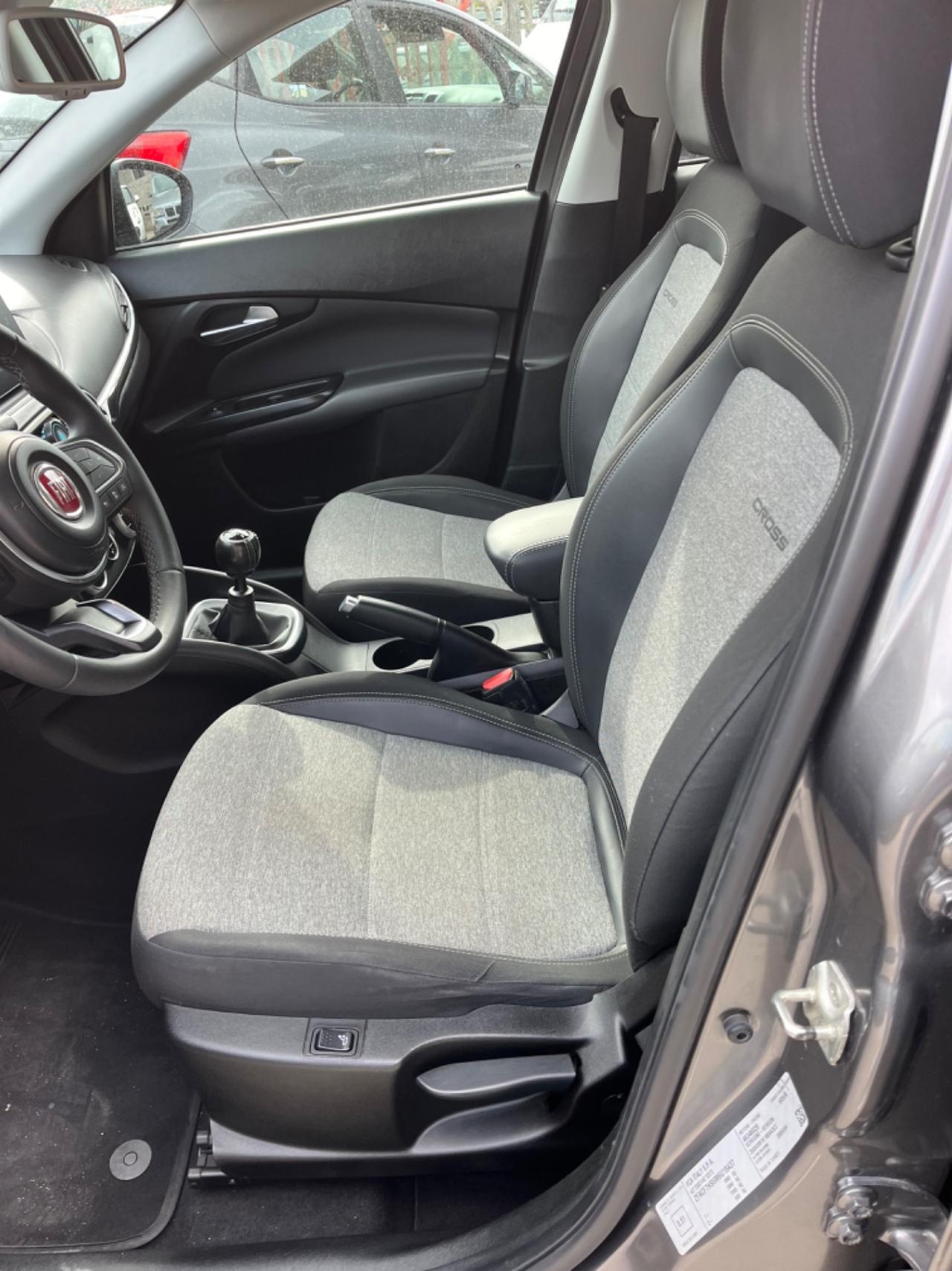 Fiat Tipo 1.6 Mjt S&S 5 porte Cross