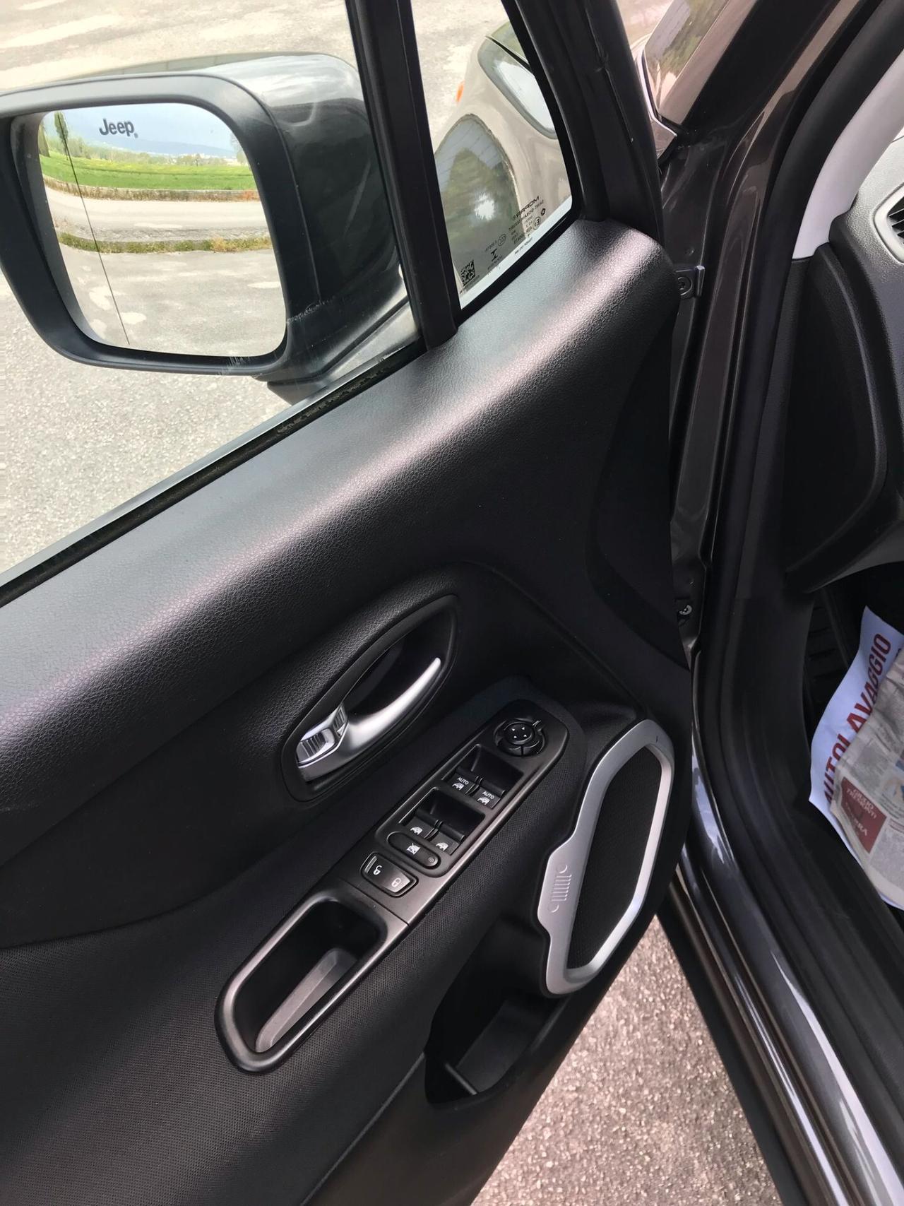 Jeep Renegade 1.6 Mjt 120 CV Longitude