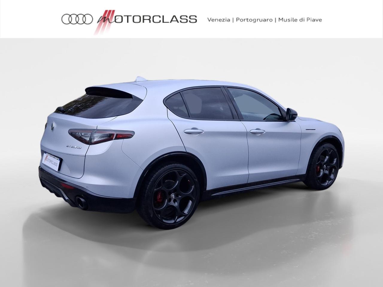 Alfa Romeo Stelvio 2.2 turbo 210cv competizione q4 at8