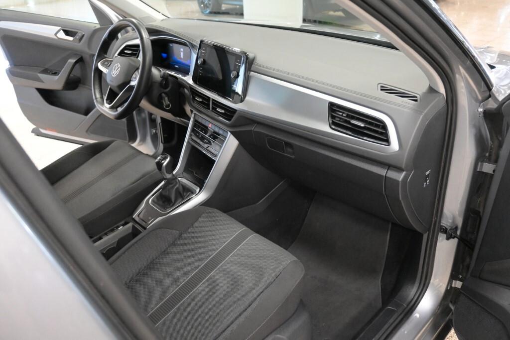 VOLKSWAGEN T-ROC 2.0 TDI 115CV *2023