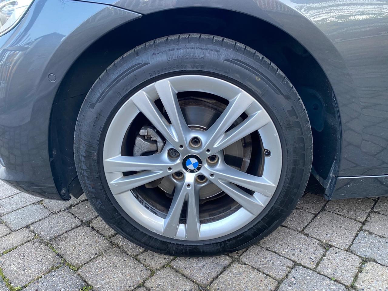 Bmw 2er Active Tourer 218d Advantage