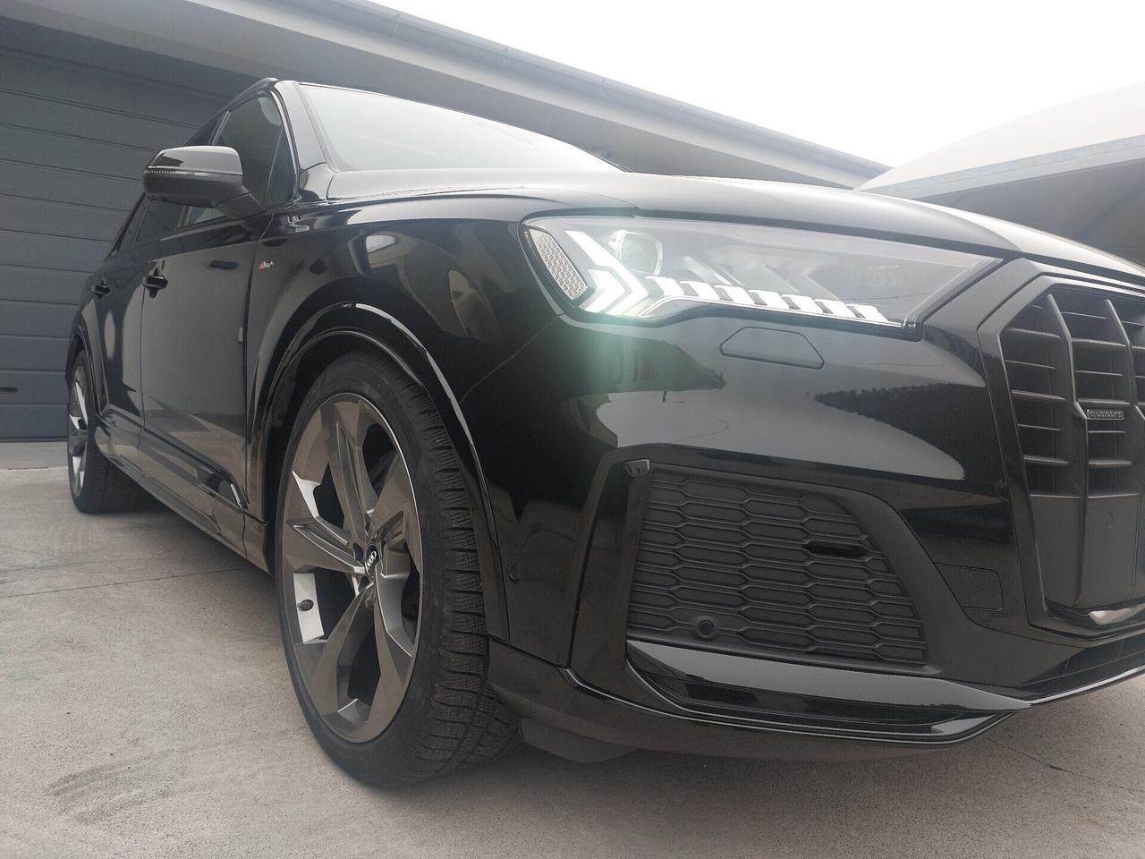 Audi Q7 50 TDI quattro tiptronic Sport Plus