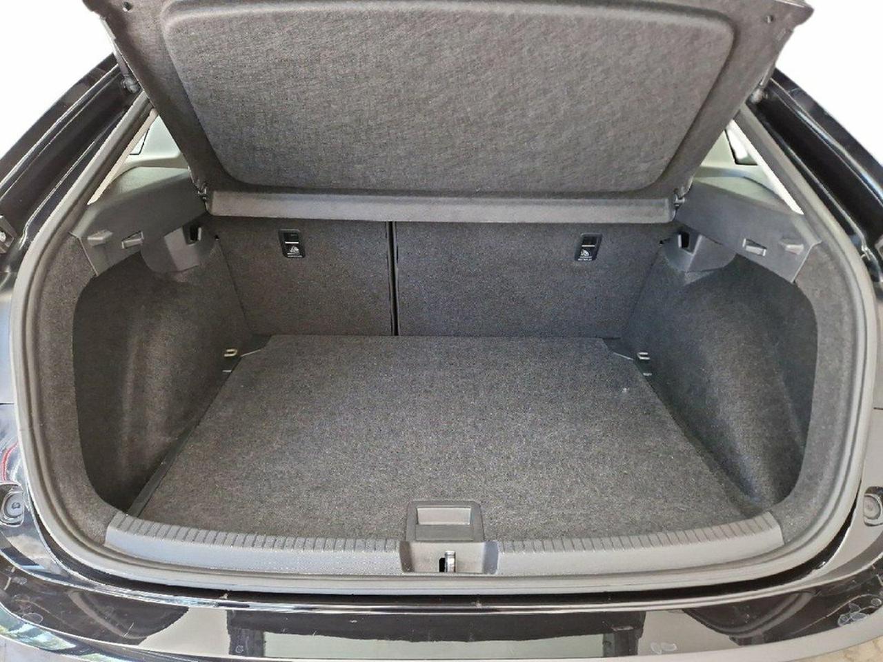 Volkswagen Taigo 1.0 tsi life 110cv