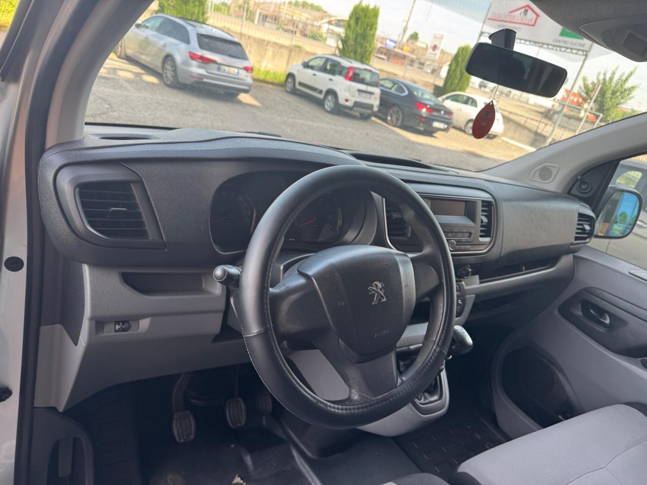 Peugeot Expert BlueHDi 150 S&S PC-TN Combi Compact